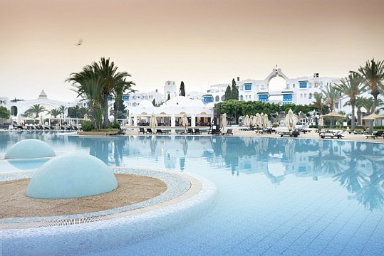 Hotel The Mirage Resort & Spa (5)
