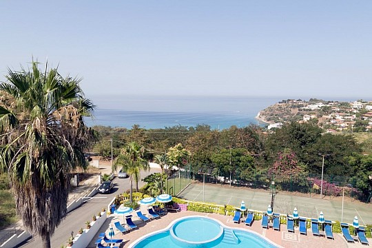 Hotel Villagio Pineta Petto Bianco