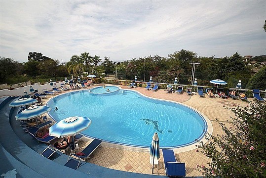 Hotel Villagio Pineta Petto Bianco