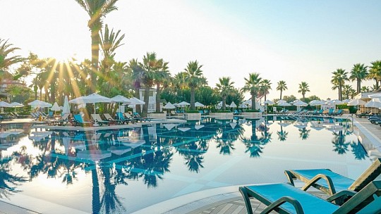 Hotel Crystal Tat Beach (4)