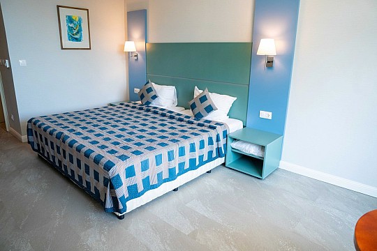 Hotel Lilia (5)