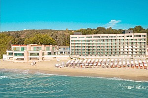 The Marina Hotel Sunny Day Resort