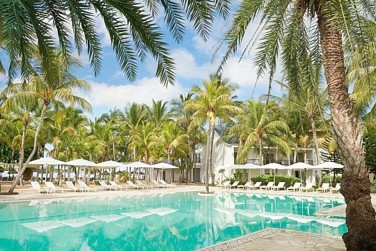 The Ravenala Attitude Hotel (2)