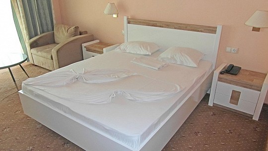 Holiday Village Djuni (4)