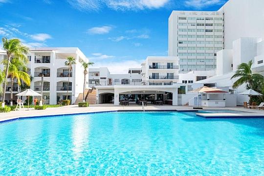 Beachscape Kin Ha Villas & Suites (4)