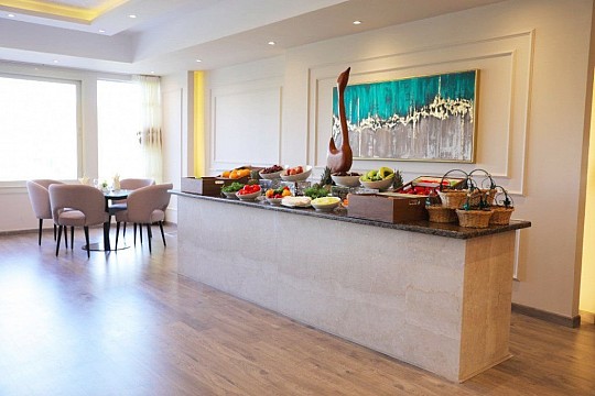 Triumph Plaza Hotel (3)