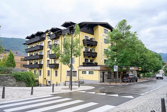 Hotel Pinzgauerhof
