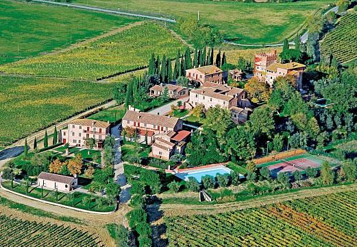Rezort Borgo Tre Rose (3)