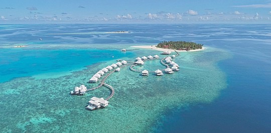 Diamonds Thudufushi Beach & Water Villas (2)