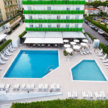 Hotel Bristol (2)