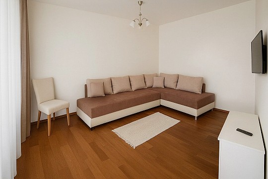 Apartmánový dům Ciklámen (3)