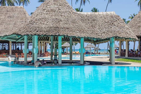 Hotel Neptune Paradise Beach Resort & Spa (4)