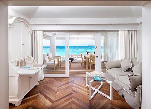 Diamonds Thudufushi Beach & Water Villas (4)