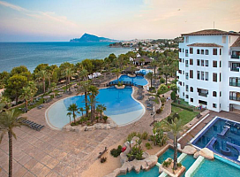 SH Villa Gadea Hotel