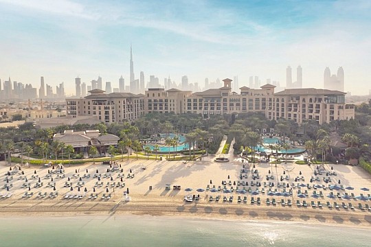 Four Seasons Dubai at Jumeirah Beach