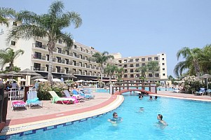 Tsokkos Gardens Hotel Apartments