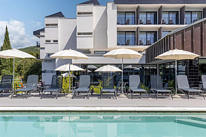 Ad Turres Hotel Holiday Resort a Pavilony