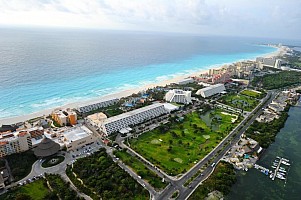 Grand Oasis Cancún Resort & Spa