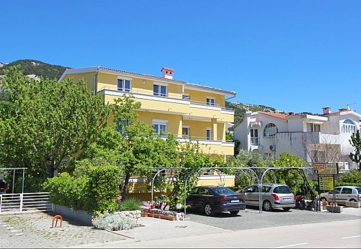 Apartmány Brnić (2)