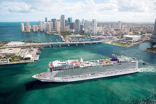 Itálie, Francie, Španělsko z Civitavecchia na lodi Norwegian Epic, plavba s bonusem (4)