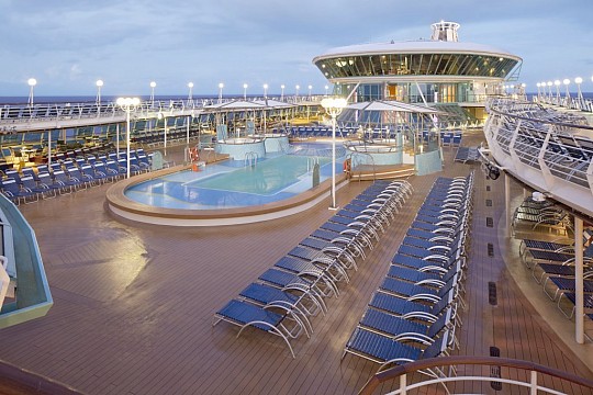 USA, Kajmanské ostrovy, Mexiko, Honduras z Tampy na lodi Rhapsody of the Seas
