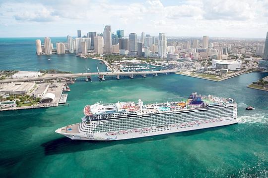 USA, Bahamy, Jamajka, Kajmanské ostrovy, Mexiko z Port Canaveralu na lodi Norwegian Epic (3)