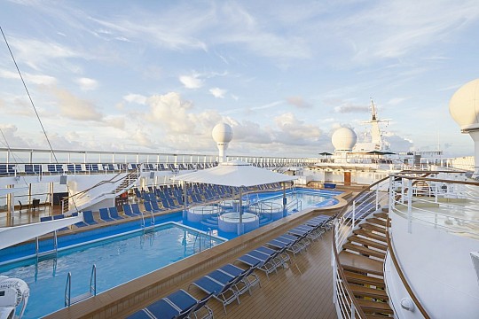 Singapur, Thajsko, Malajsie, Vietnam, Kambodža ze Singapuru na lodi Norwegian Sun, plavba s bonusem
