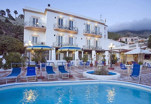 Hotel Riva Del Sole: Letecký zájezd 14 dní