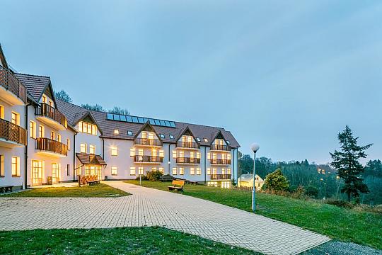 Pytloun Wellness Hotel Hasištejn - Rodinný pobyt v Krušných horách 3 noci (3)