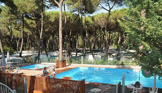 Sole Family Camping Village: Pobyt v domcích