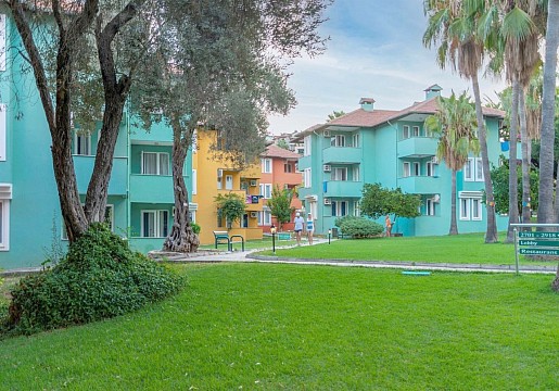 Armas Green Fugla Beach (5)