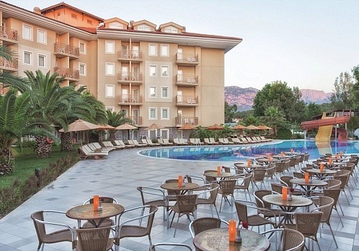 Akka Hotels Claros