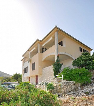 Apartmány 1355-1276 (Riviéra Trogir)