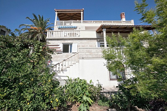 Vila Sarah (2)