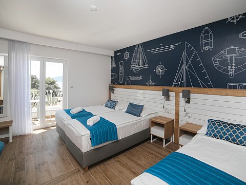 Hotel Ivando**** (4)