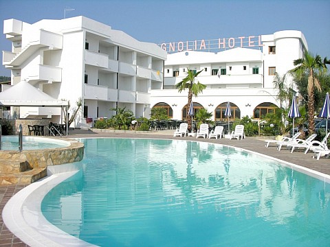 Hotel Magnolia Vieste (2)