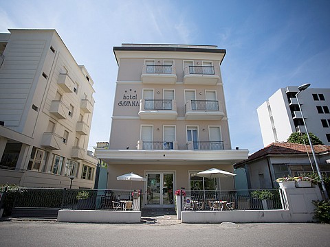 Hotel SAVANA