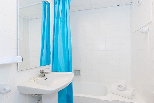 BLUESEA Arenal Tower Adults Only (2)