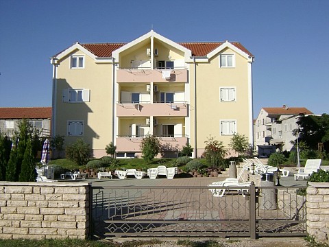 Apartmány Dalmacia (2)