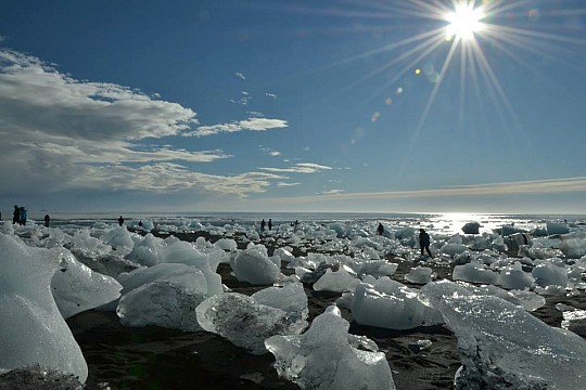 Polární záře na Islandu, ledovcové dobrodružství a vánoční trhy (4)