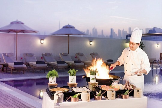 Mövenpick Hotel & Apartments Bur Dubai (3)