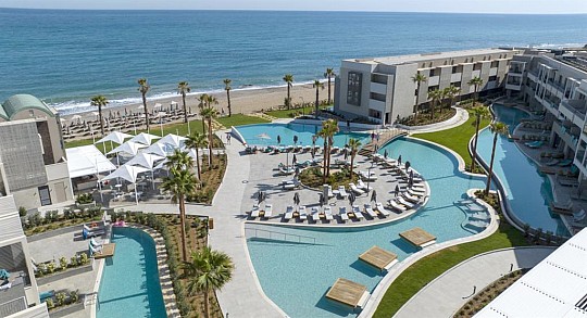 Amira Luxory Resort (3)