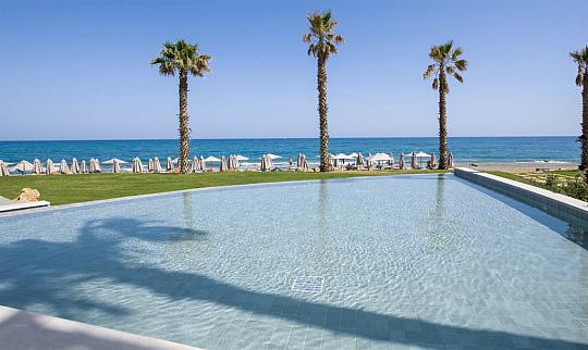 Amira Luxory Resort (5)