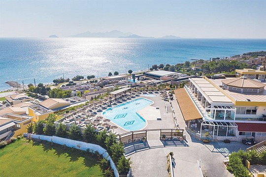 Grand Blue Beach Hotel (4)
