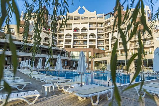 Imperial Resort (2)