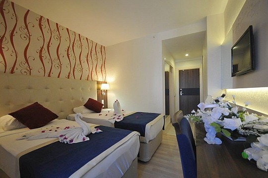 HOTEL KLEOPATRA MICADOR (4)