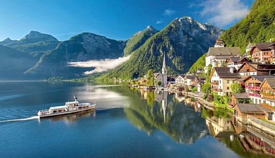 Krásy Solné Komory S Turistikou A Pěším Výstupem Na Hitlerovo Orlí Hnízdo