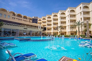 AMC Royal Hotel & Spa (ex Azur Resort)