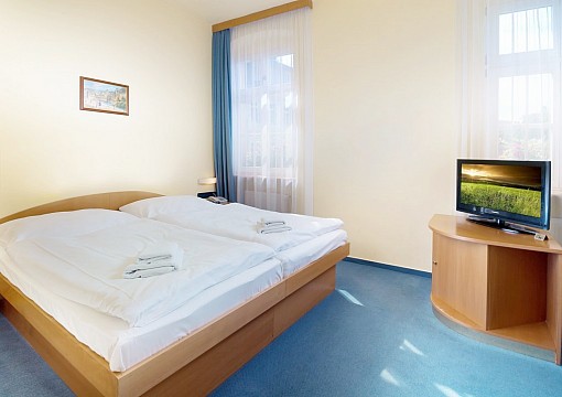 SPA HOTEL RŮŽE - Léčebný pobyt s plnou penzí 7 nocí - Karlovy Vary (2)