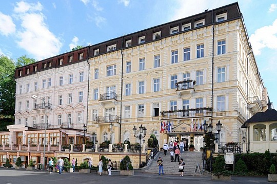 HOTEL KRIVÁŇ - Lázně na zkoušku - Karlovy Vary